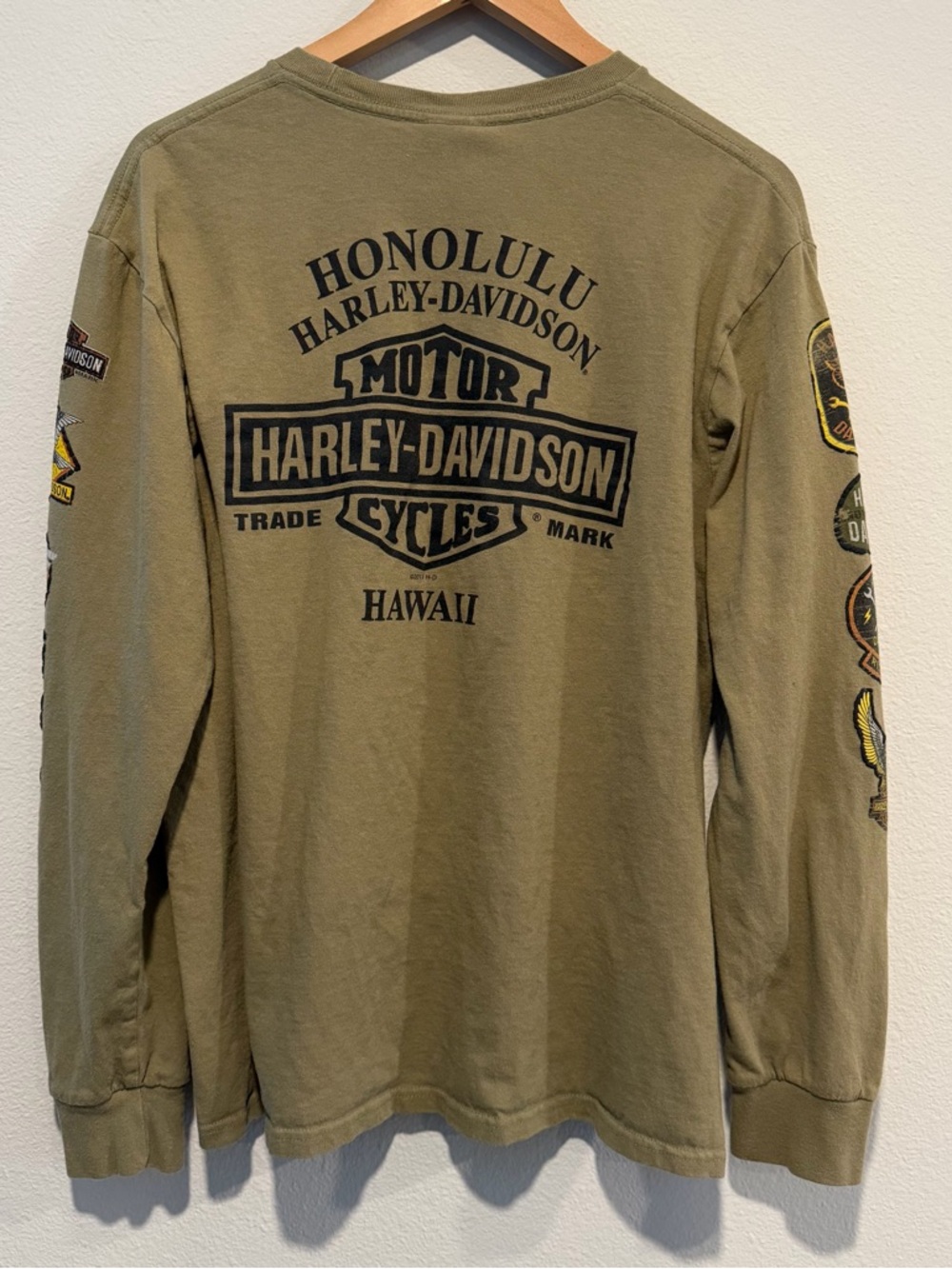 Harley-Davidson Long Sleeve Double Sided Graphic Tee - Honolulu, HI